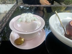 -荷风细雨·中国茶宴(世纪大道店)