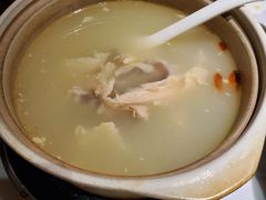 弯弯鸡汤-19号私房菜(云南路店)