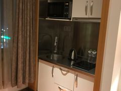 -青岛海都大酒店(黄岛金沙滩井冈山路地铁站店)