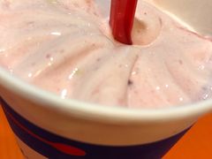 -DQ·蛋糕·冰淇淋(湖景东路店)