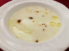 奶牛蘑菇汤-红房子西菜馆(淮海中路店)