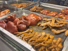 -老鼎万春卤菜(五代传承创始老店)