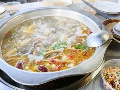 -乙丙丁正宗昭通天麻火腿鸡(总店)