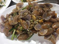 -四川小胡子海鲜(丁村万人海鲜广场店)