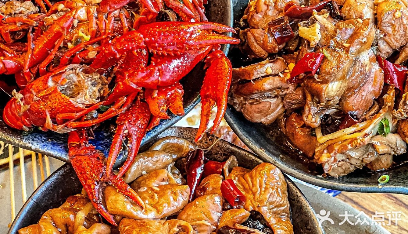 秦皇岛｜一秒上头的臭豆腐肥肠鸡你吃了吗⁉️