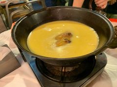 -鲜入围煮花胶鸡海鲜火锅