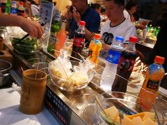 -百品聚旋转火锅(号外店)