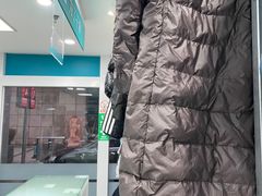 -福奈特洗衣·洗鞋·奢侈品护理(宝山一二八纪念路店)