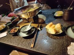 -湊湊火锅·茶憩(新中关购物中心店)