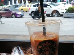 -星巴克臻选(南京艾尚天地店)