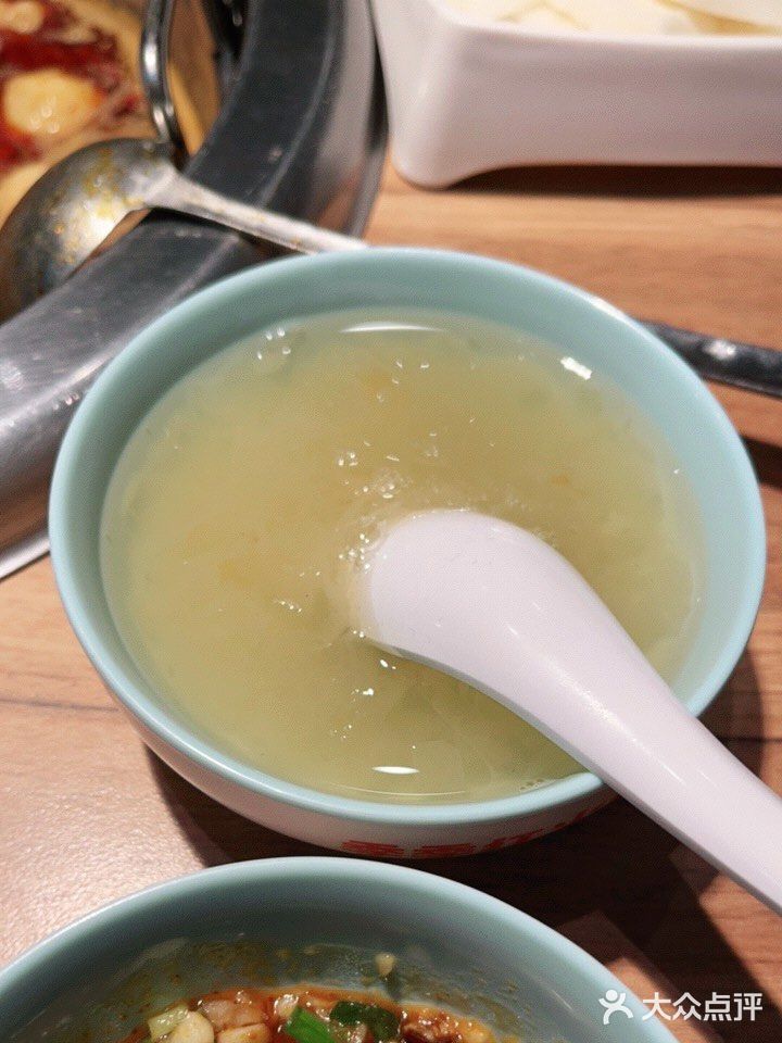 超多选择，小酥肉好好次，还有免费的银耳羹吃