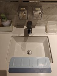 -臻悦医疗美容整形门诊部
