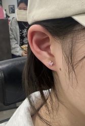 -龙之吻专业刺青·手工耳洞·纹身去色