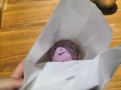 彩虹蛋爆浆麻薯-墨茉点心局(国金街店)