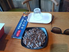 -华府九号海鲜烧烤大排档(龙域店)