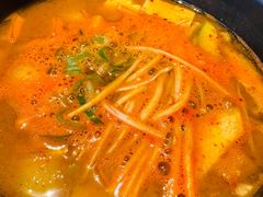 -草家酱蟹炭火烤肉店(珲春南路一店)