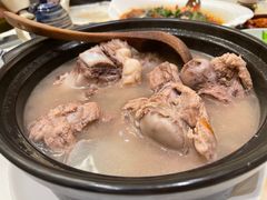 -沙龙酒家