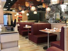 卡座-粤仔湾砂锅粥(广益哥伦布店)