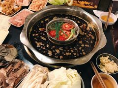 -邓莽子老火锅(中兴路总店)