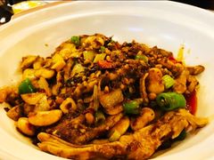 鹅掌-情妹耙泥鳅·江湖川菜(科华店)