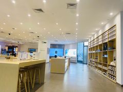 -华为授权体验店(中山公园来福士)