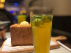 -绿茶餐厅(海岸城店)