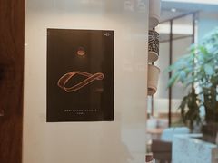 -Line 咖啡(石厦花园店)