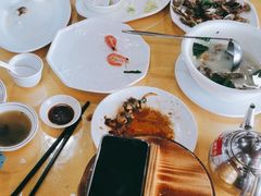 -鹏城人家海鲜酒家·23年老字号(较场尾店)