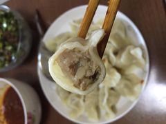 -小六汤包砂煲菜(文景路店)