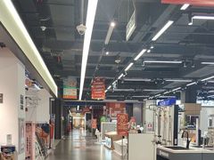 -百安居装修建材卖场(南山店)