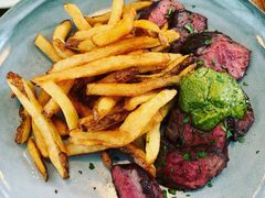 -ROAST coffee & eatery