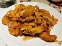 葱烧蹄筋-闫府私房菜·百年鲁菜(恒隆店)