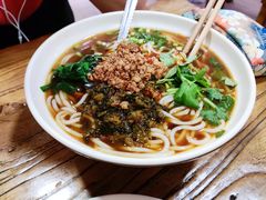 纯正云南小锅米线-遇见阿家村云南菜(魏公村店)