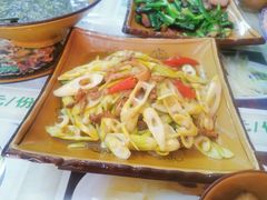 -君华饭店·腊排铜火锅