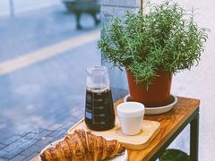 -red donkey coffee