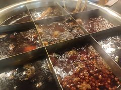 -邓莽子老火锅(中兴路总店)