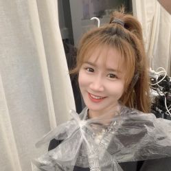 -V8潮牌·接发烫染连锁