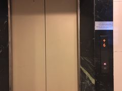 直达电梯-港澳中心