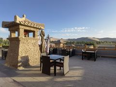 -敦煌山庄摘星阁