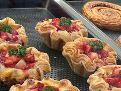 -红星前进面包牛奶公司(畅春园店)