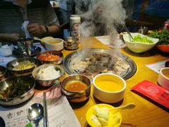 -老炉家木炭烤肉(长江国际店)