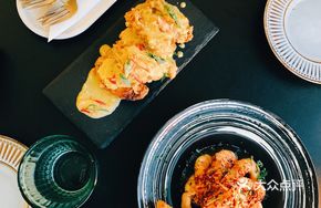 South-East Asian Curry Leaf Salted Egg Chicken Wings