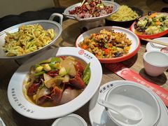 -叶派龙虾•招牌香辣蟹·海鲜(中海国际店)