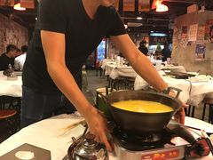 -鲜入围煮花胶鸡海鲜火锅