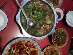 -谢老五跷脚牛肉·非遗传承店