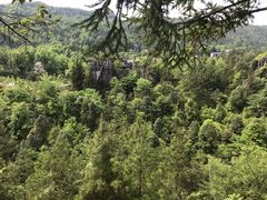 -梭布垭石林景区