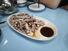 -崴海渔村(虹梅路店)