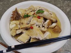 水晶鸡-东豪园林海鲜酒家(南港路辅路店)