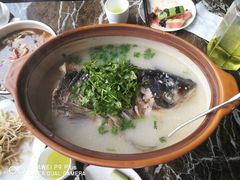 砂锅鱼头汤-风味小馆(天目湖宾馆店)