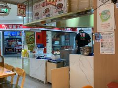 -红渡小香·牛肉麻辣香锅(车站南路店)